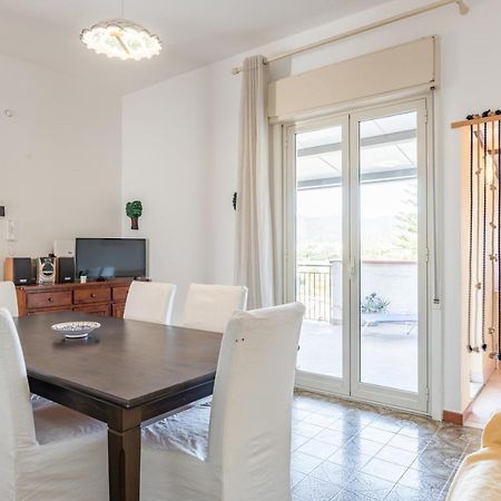 Giardini Naxos Apartment With Terrace Near The Sea エクステリア 写真