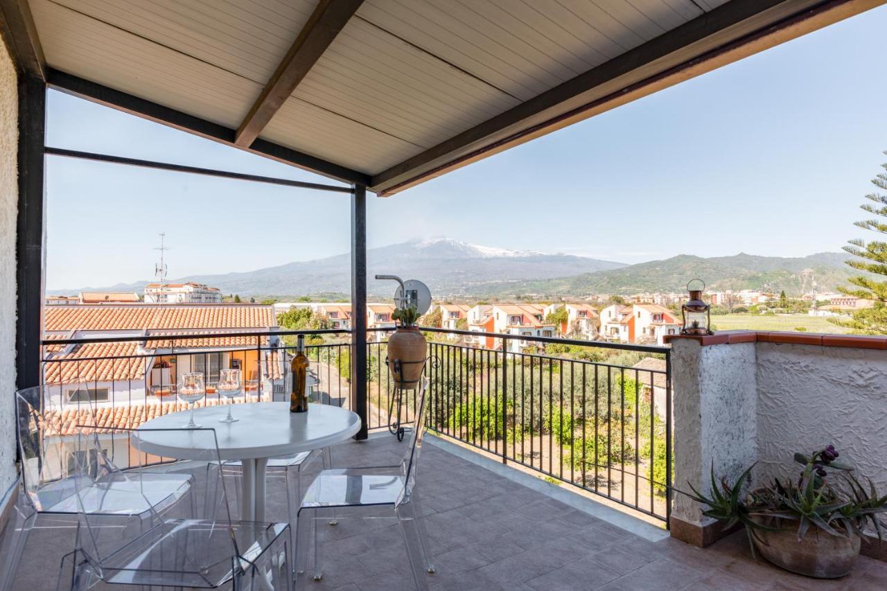 Giardini Naxos Apartment With Terrace Near The Sea エクステリア 写真