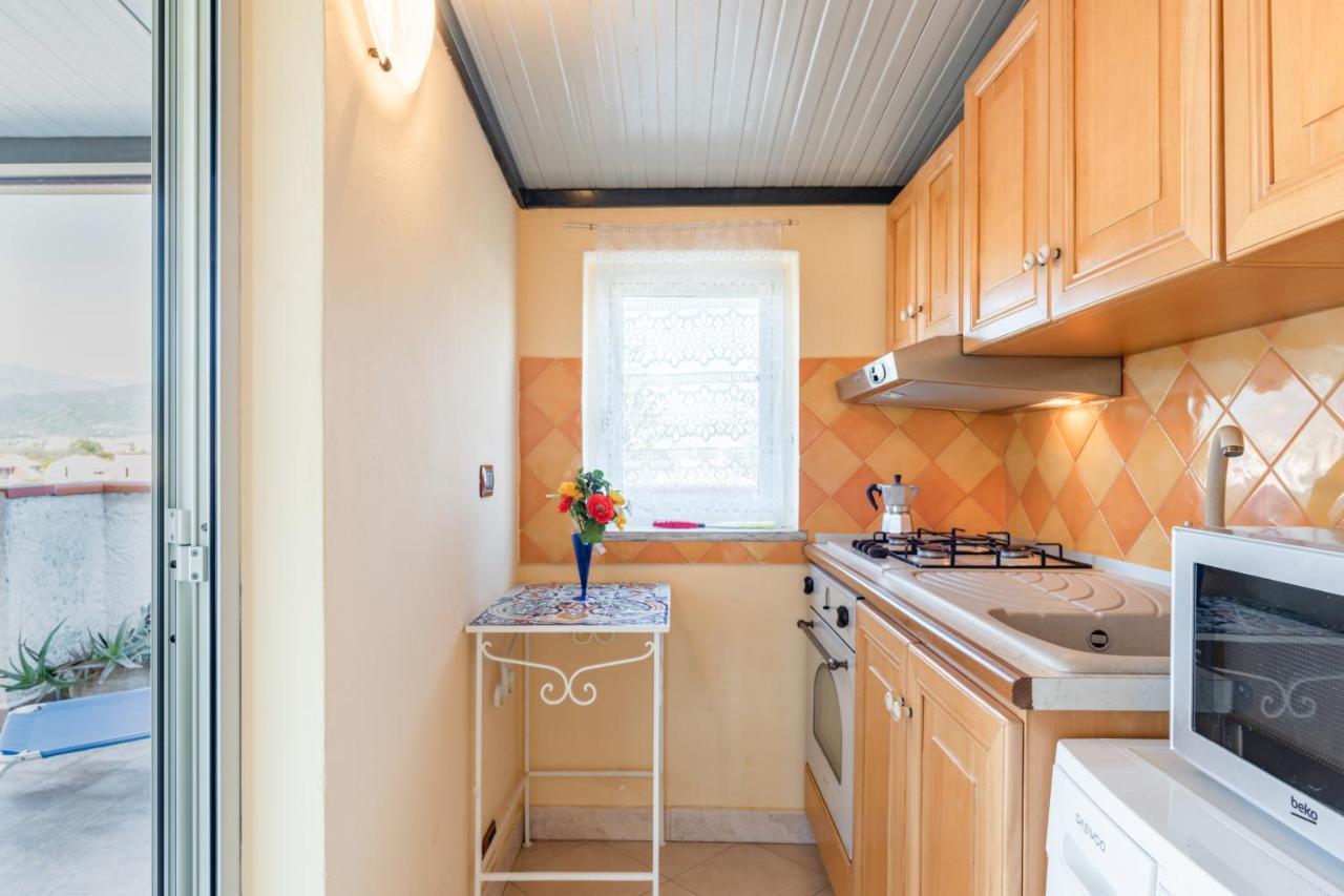 Giardini Naxos Apartment With Terrace Near The Sea エクステリア 写真