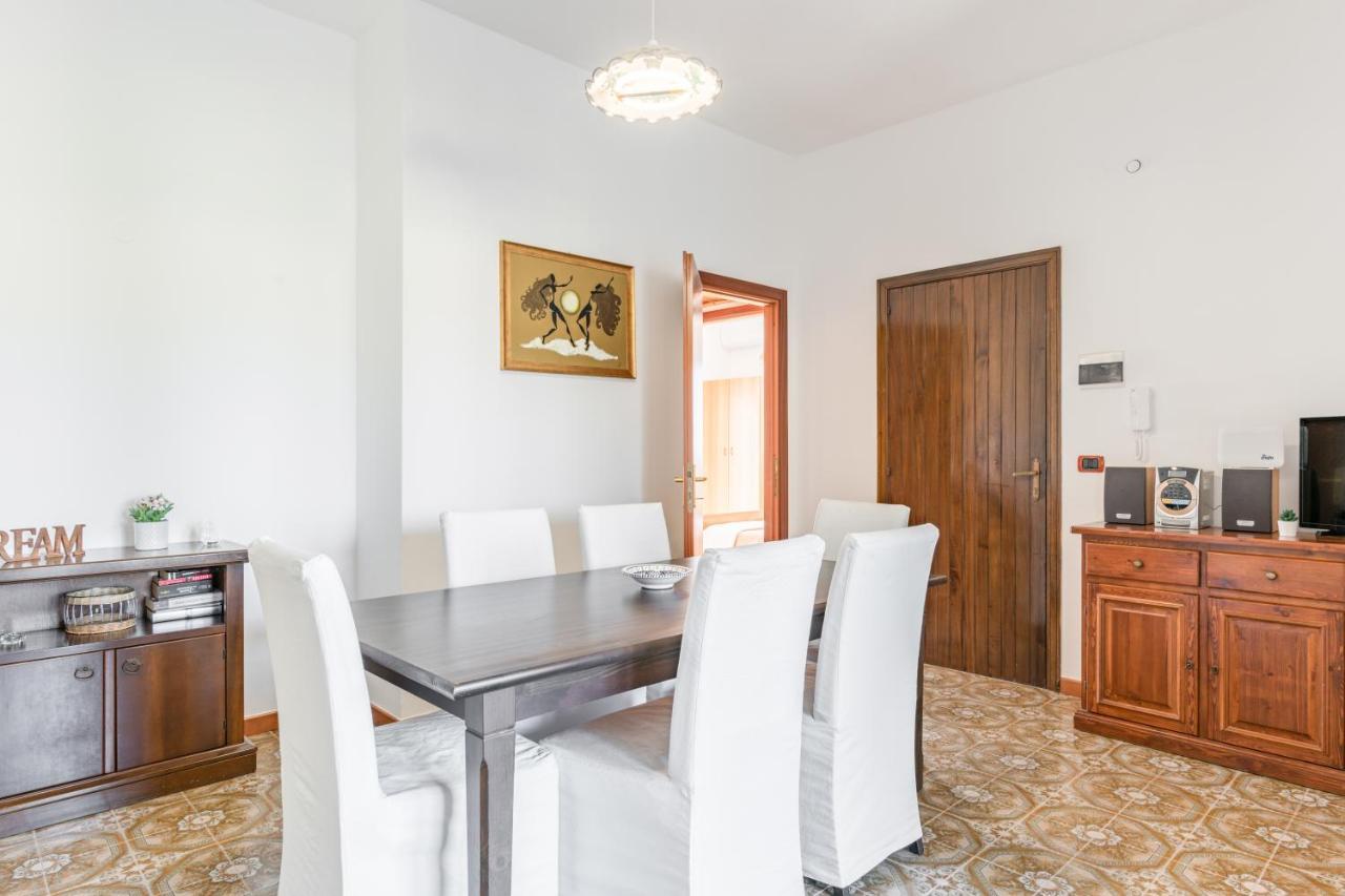 Giardini Naxos Apartment With Terrace Near The Sea エクステリア 写真